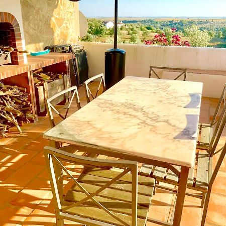 Charming Villa In Casais De Sao Bras Exteriér fotografie